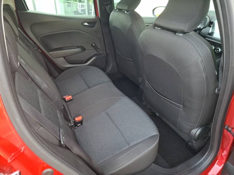 Renault Clio - Photo 25