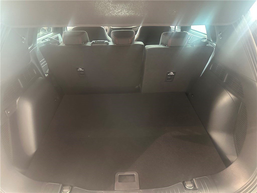 Ford Kuga - Photo 4