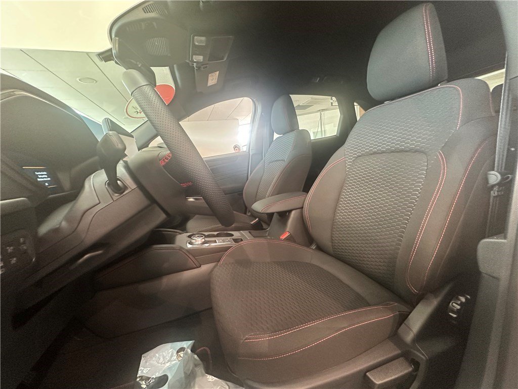 Ford Kuga - Photo 7