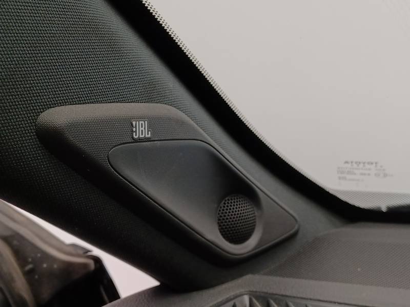 Toyota RAV4 - Photo 30