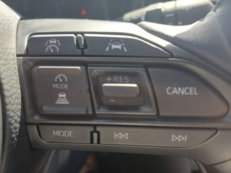 Toyota Yaris - Photo 24