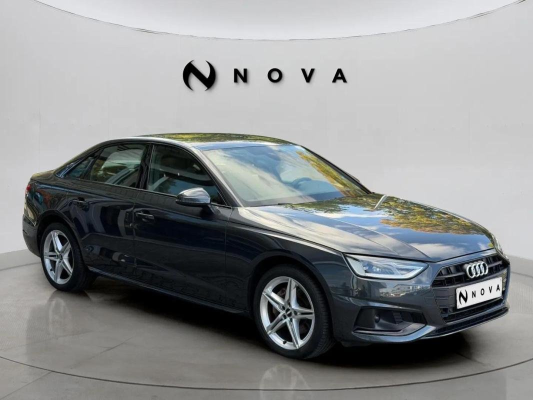 Audi A4 - Photo 7