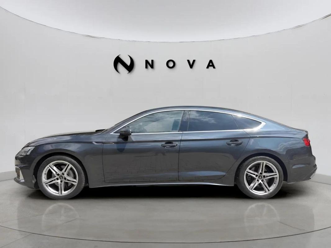 Audi A5 - Photo 2