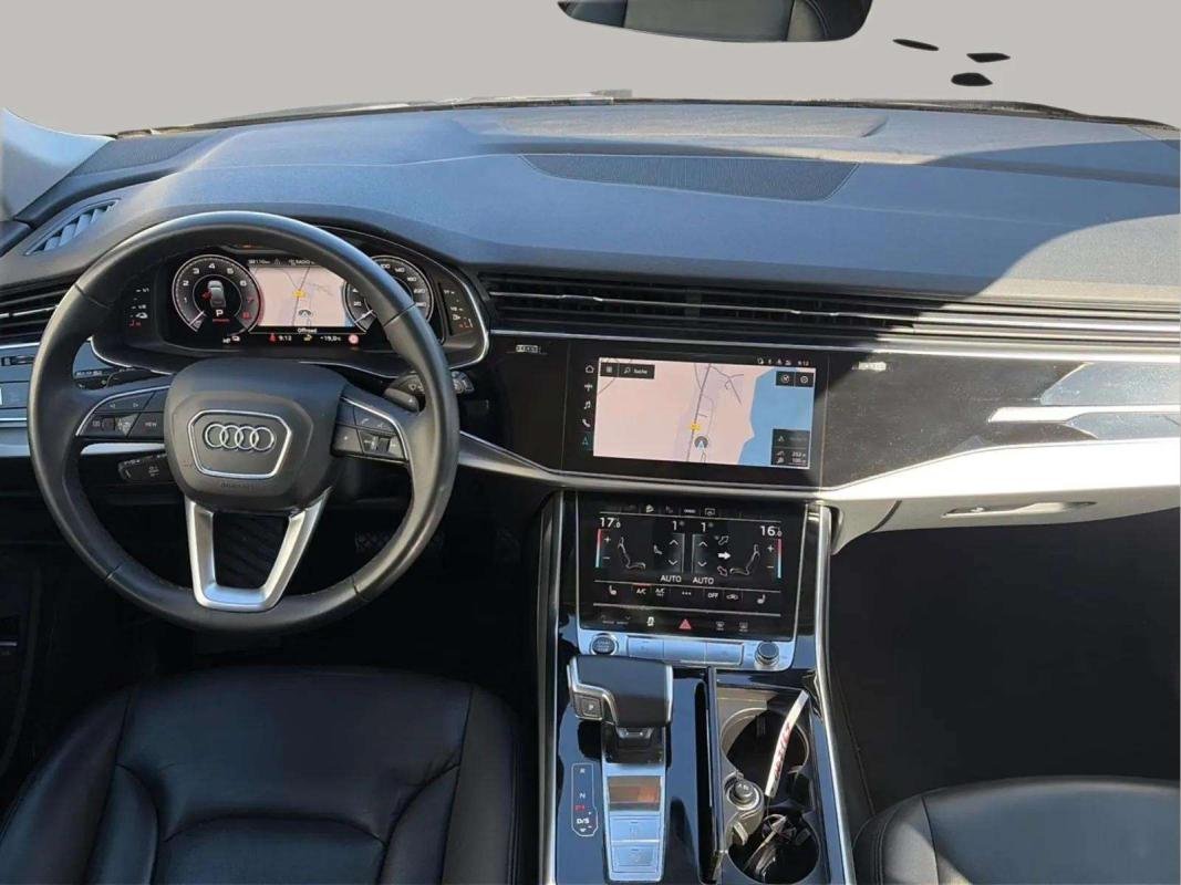Audi Q7 - Photo 12
