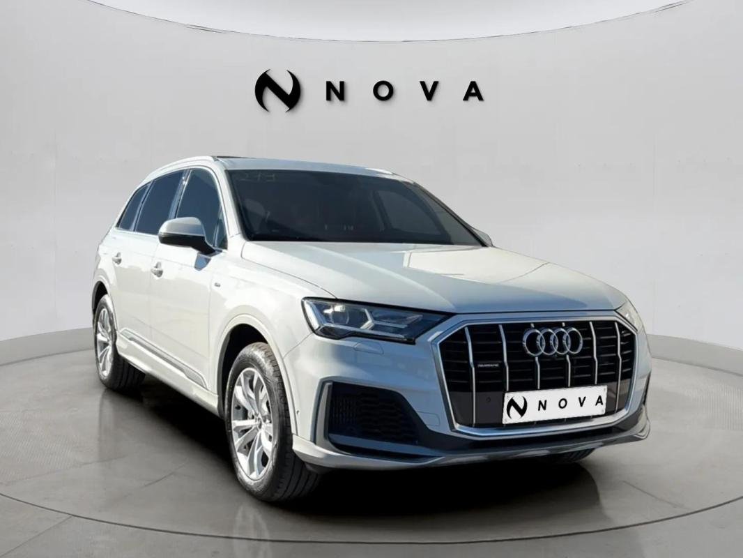 Audi Q7 - Photo 6