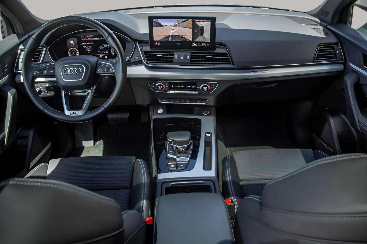 Audi Q5 Sportback - Photo 10