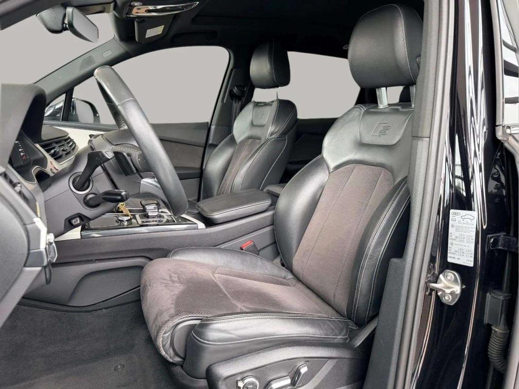 Audi SQ7 - Photo 6