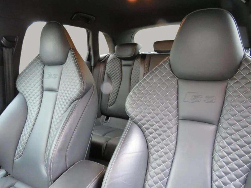 Audi S3 - Photo 8