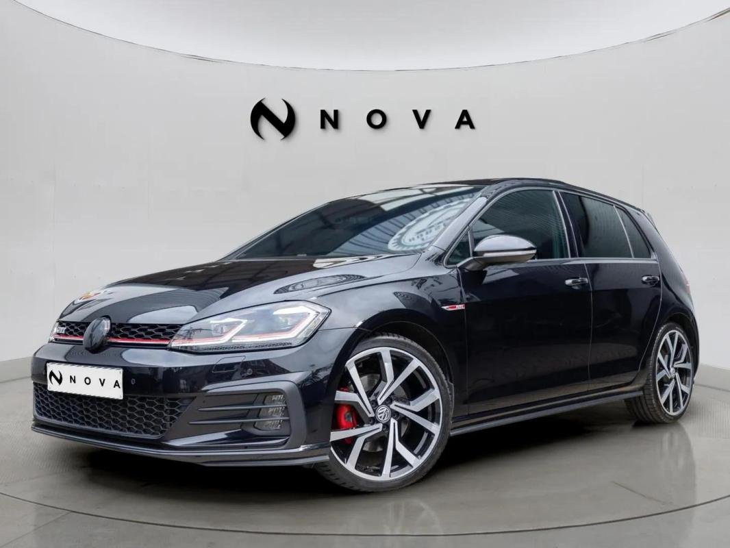 Volkswagen Golf - Photo 1