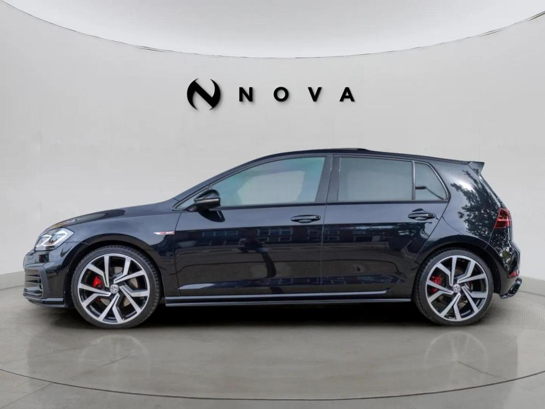 Volkswagen Golf - Photo 2