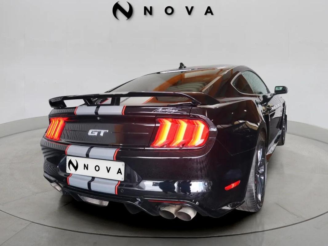Ford Mustang - Photo 5