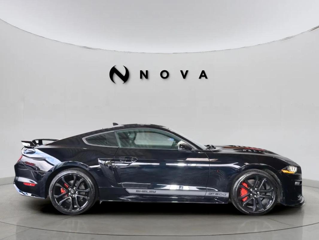 Ford Mustang - Photo 6