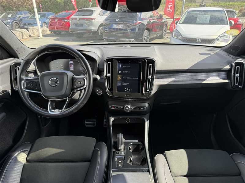 Volvo XC40 - Photo 5