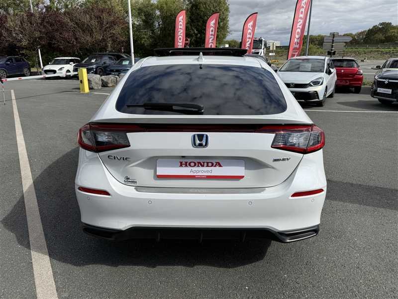 Honda Civic - Photo 16