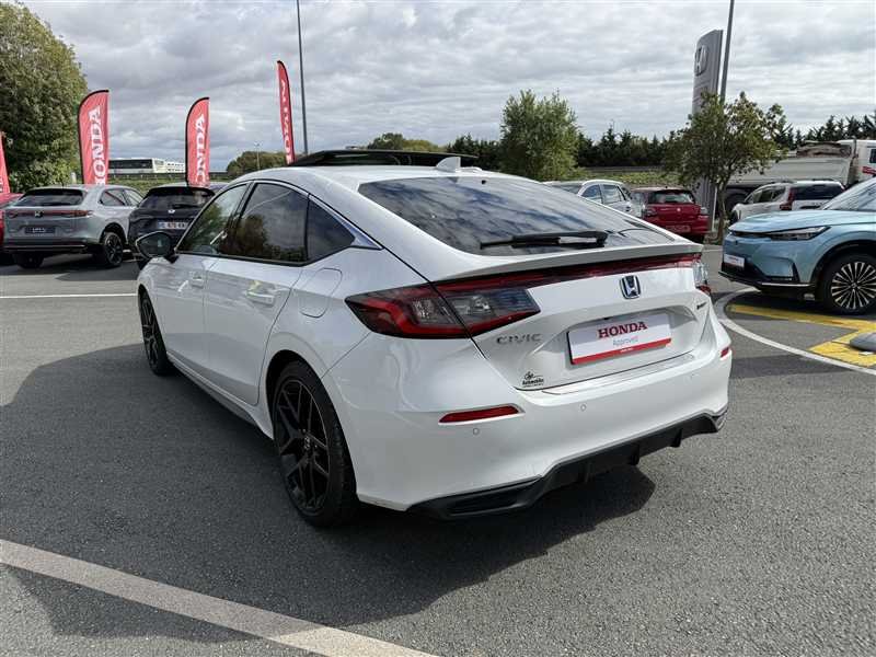 Honda Civic - Photo 17
