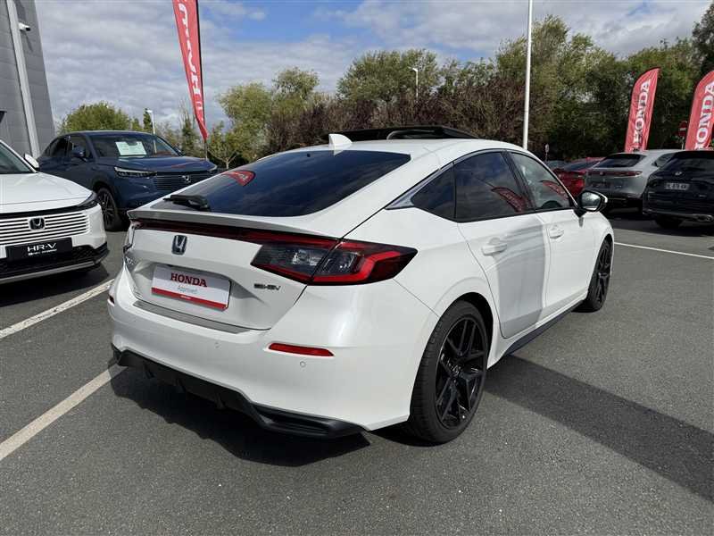 Honda Civic - Photo 18
