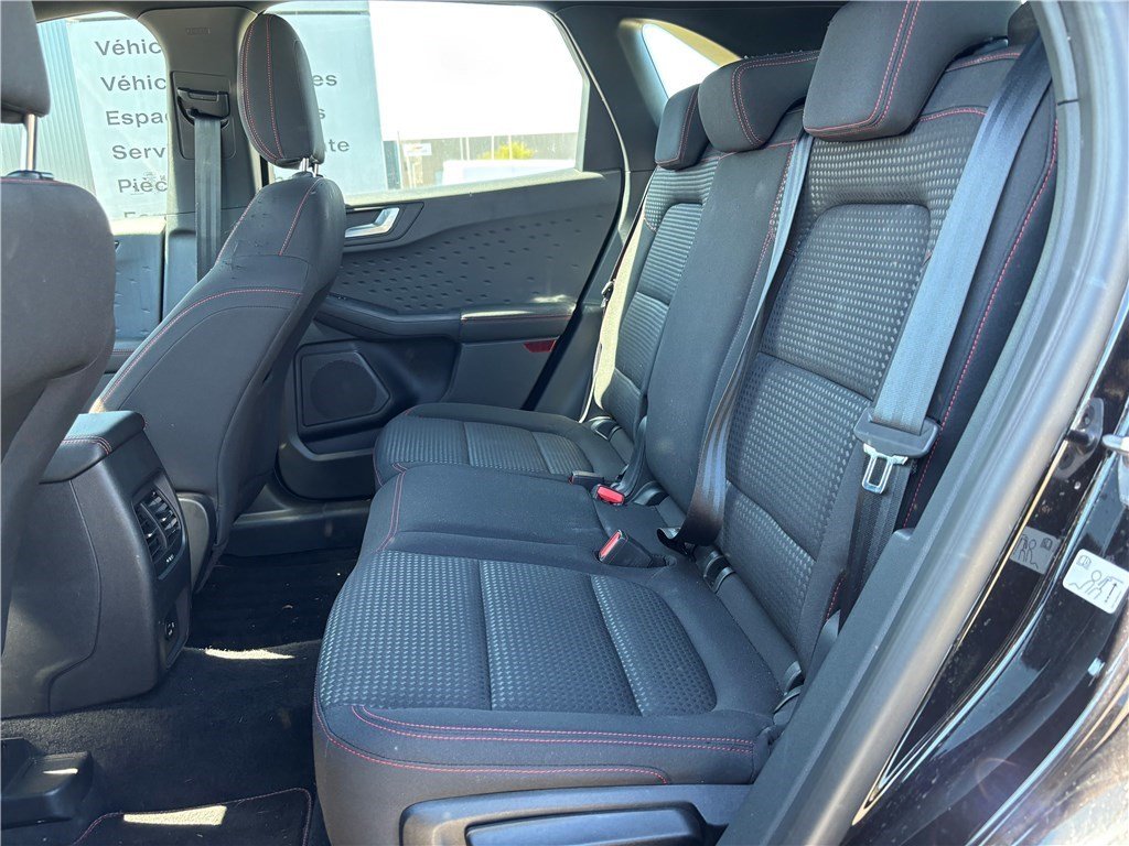 Ford Kuga - Photo 11