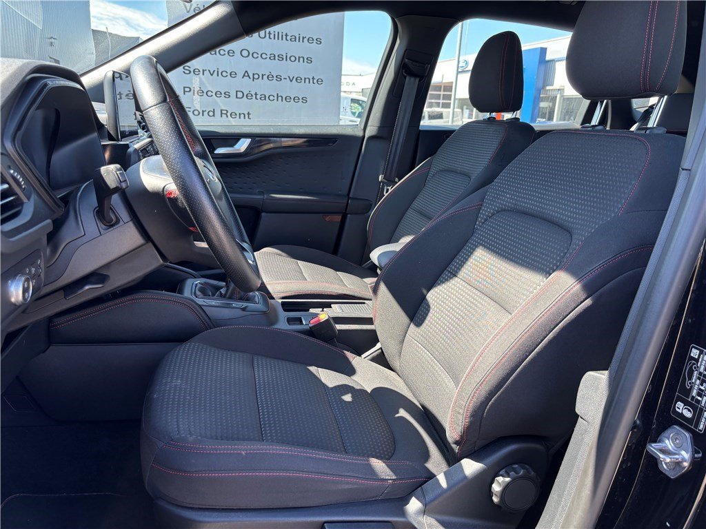Ford Kuga - Photo 14