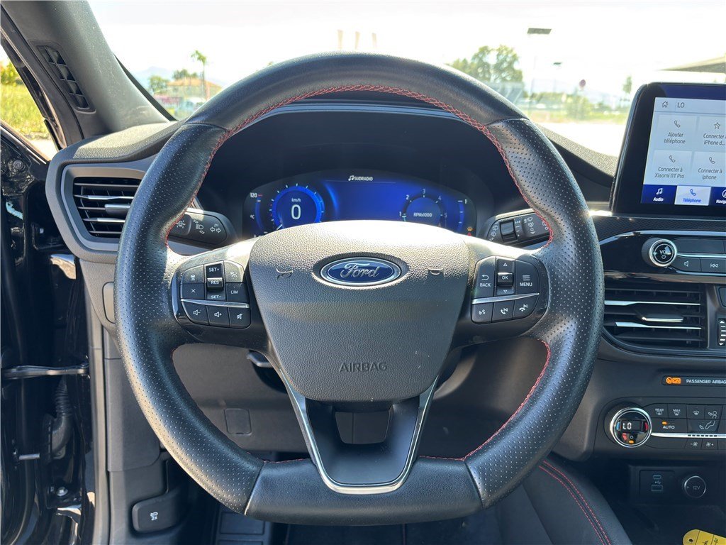Ford Kuga - Photo 20