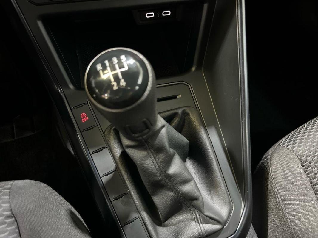 Volkswagen Polo - Photo 18