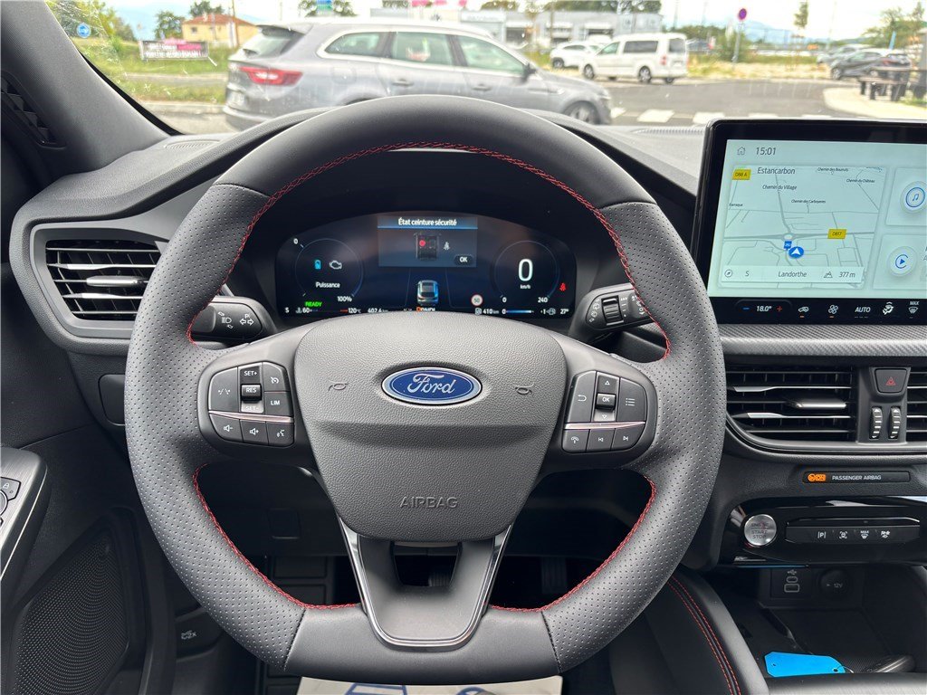 Ford Kuga - Photo 18