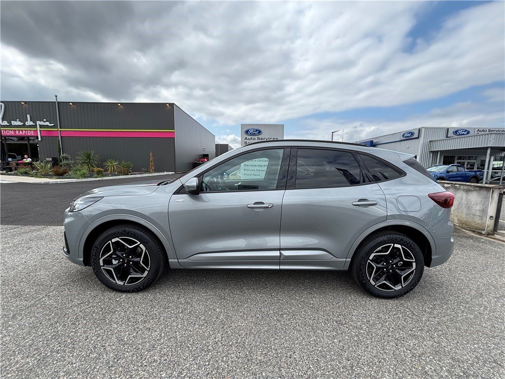 Ford Kuga - Photo 4