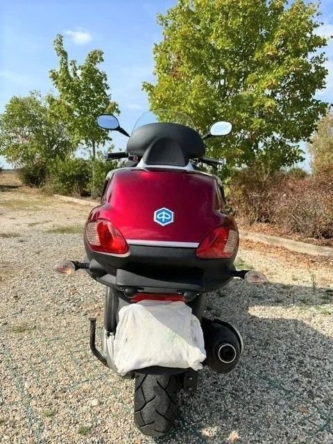 Piaggio MP3 - Photo 2
