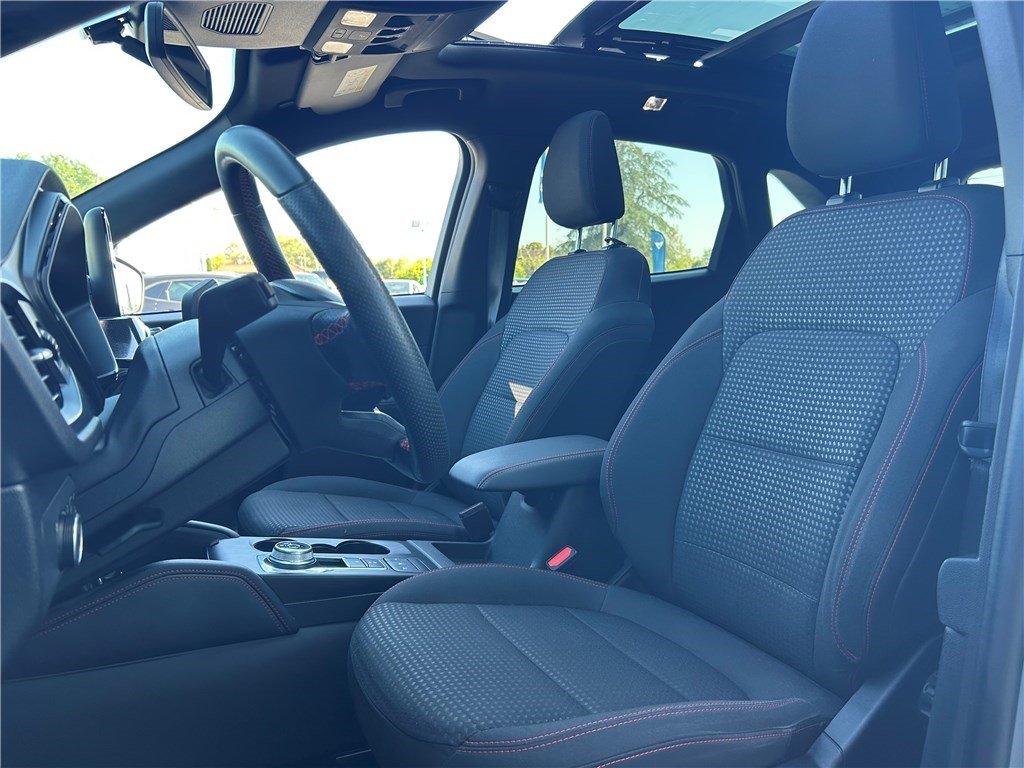 Ford Kuga - Photo 12