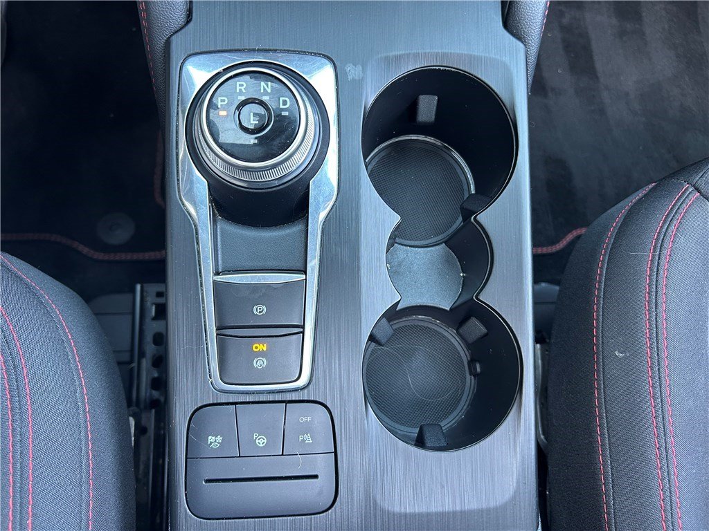 Ford Kuga - Photo 22