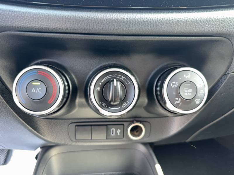 Toyota aygo x - Photo 17