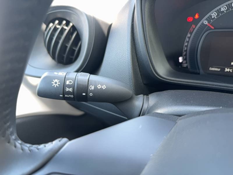Toyota aygo x - Photo 21