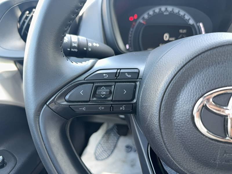 Toyota aygo x - Photo 23