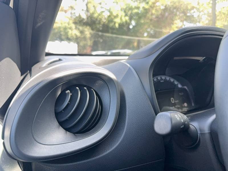Toyota aygo x - Photo 28