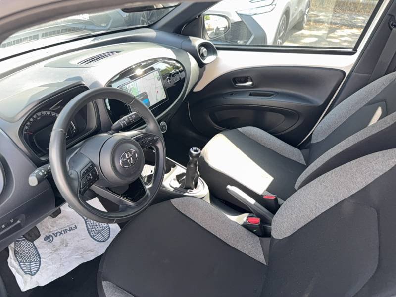 Toyota aygo x - Photo 10
