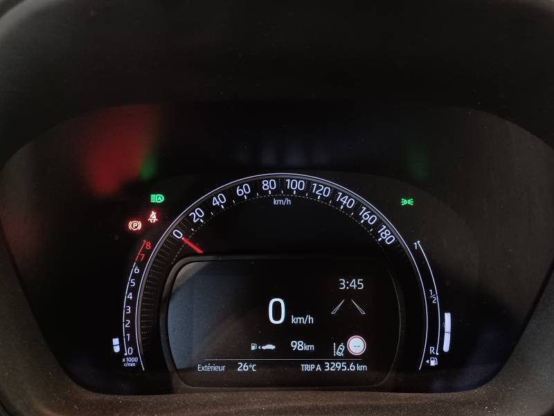 Toyota aygo x - Photo 18