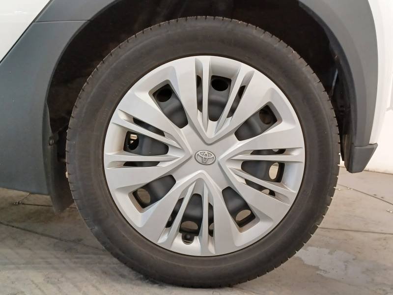 Toyota aygo x - Photo 9