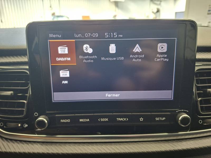 Kia Rio - Photo 23