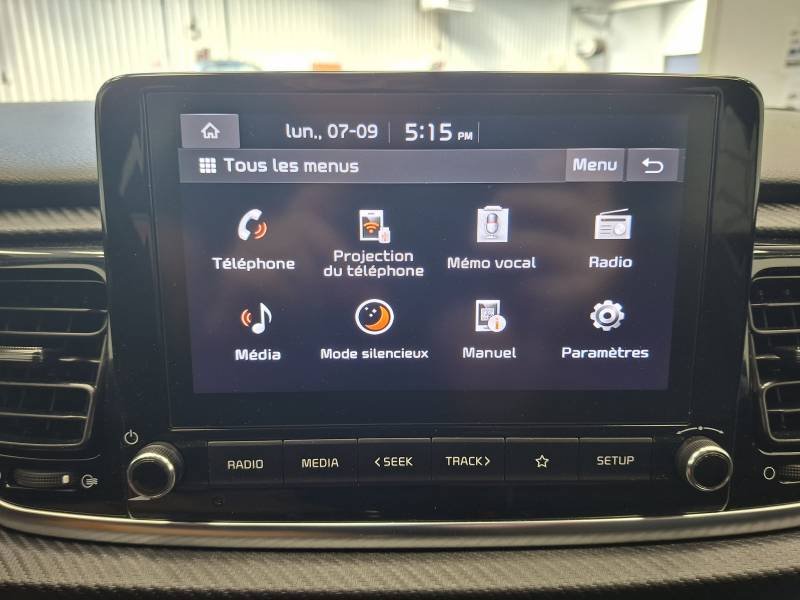 Kia Rio - Photo 24