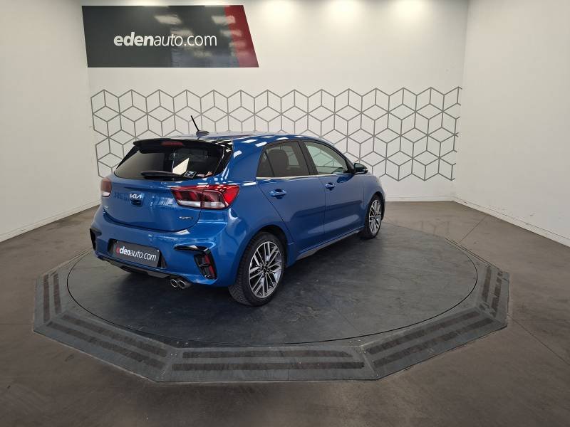 Kia Rio - Photo 5