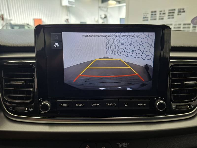 Kia Rio - Photo 25