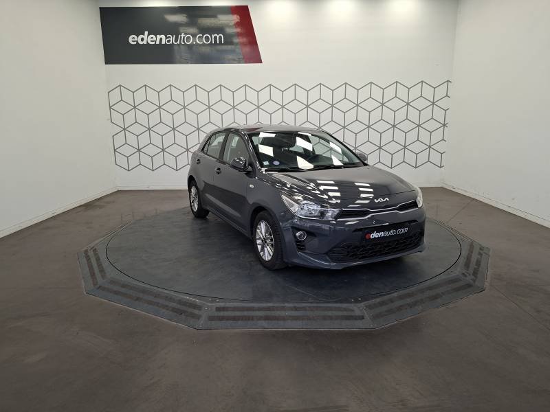 Kia Rio - Photo 3