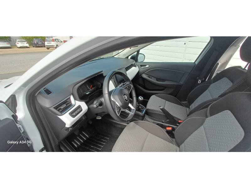 Renault Clio - Photo 12