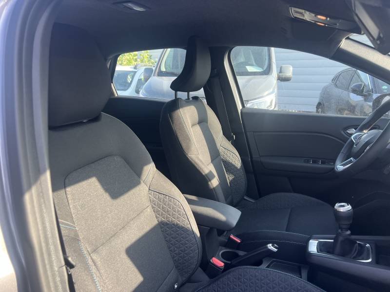 Renault Captur - Photo 15