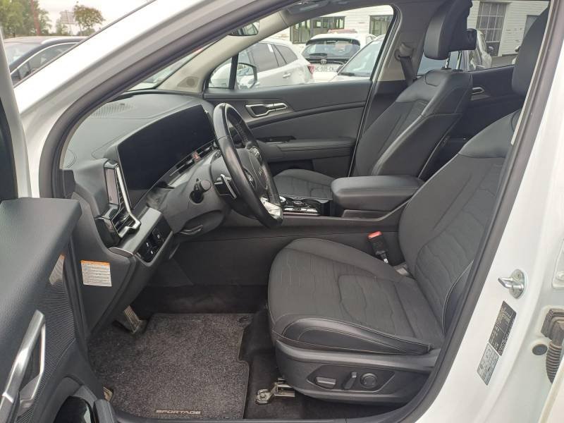 Kia Sportage - Photo 15