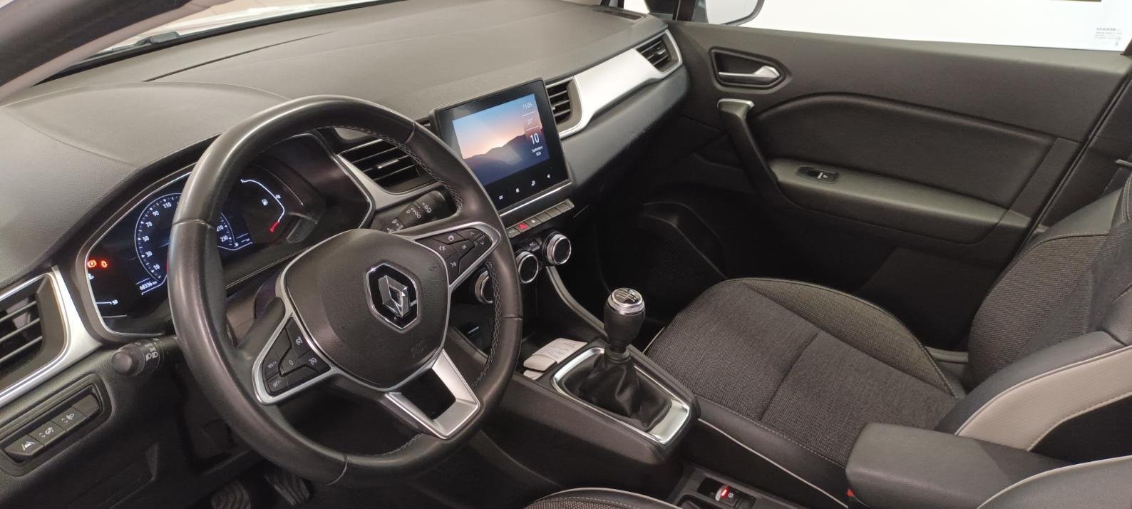 Renault Captur - Photo 12
