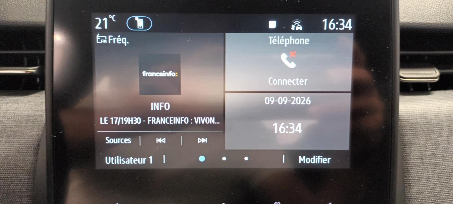 Renault Clio - Photo 16