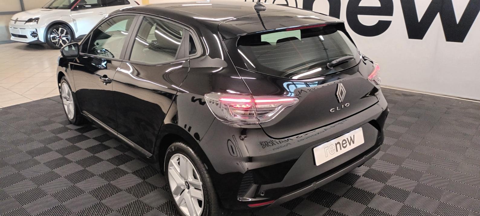 Renault Clio - Photo 19