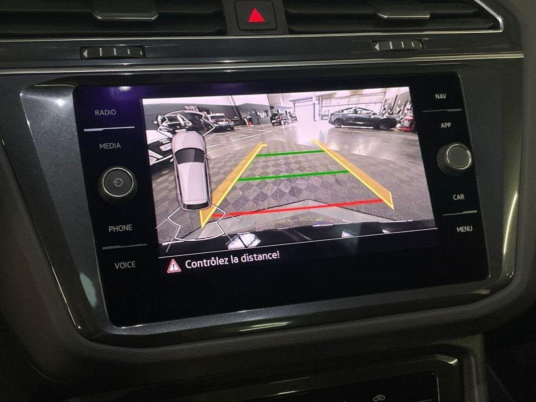Volkswagen Tiguan - Photo 18