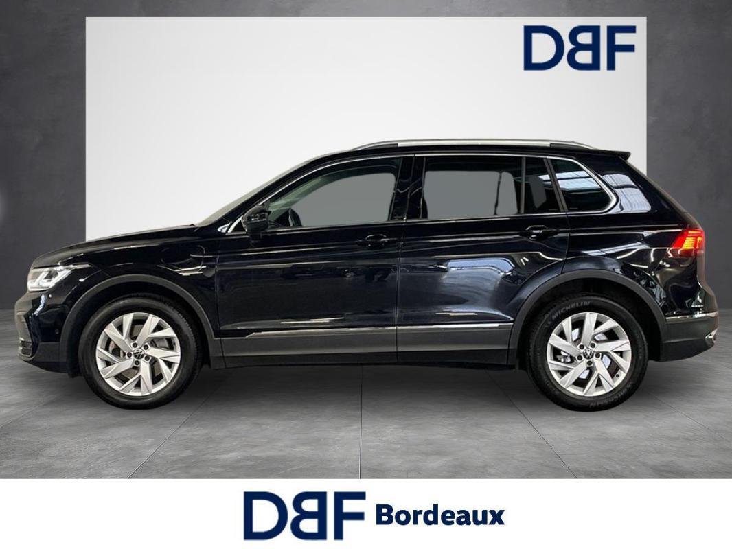 Volkswagen Tiguan - Photo 2