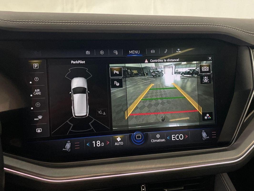 Volkswagen Touareg - Photo 18